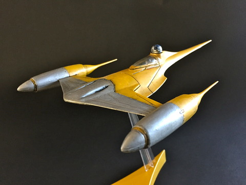 スターウォーズ エピソード1 塗装済み 金属ボディ ナブー スターファイター スターウォーズ エピソード1 塗装済み 金属ボディ ナブー スター