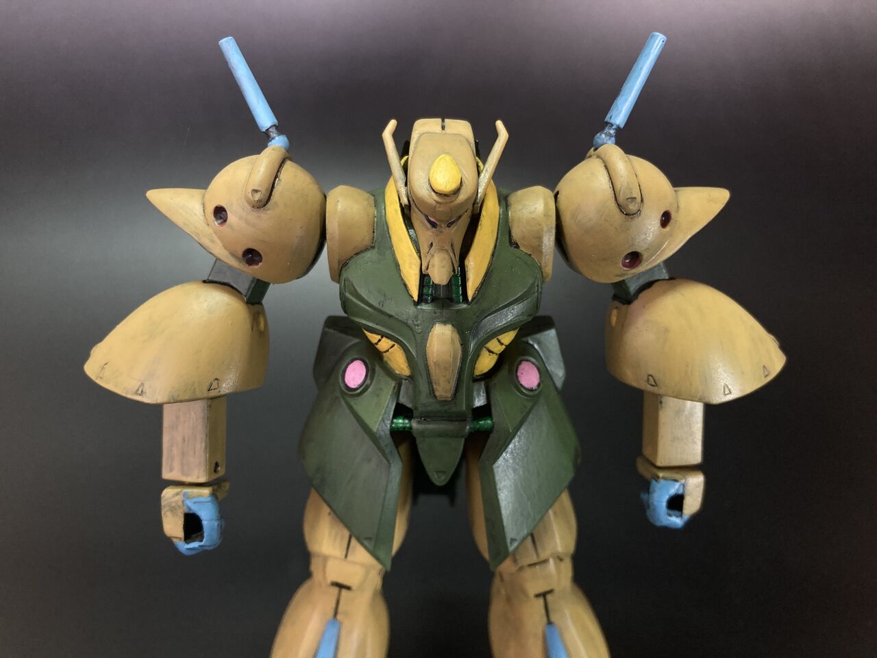 80年代アニメファン必見！ZガンダムRX-110 ガブスレイのプラモデルが