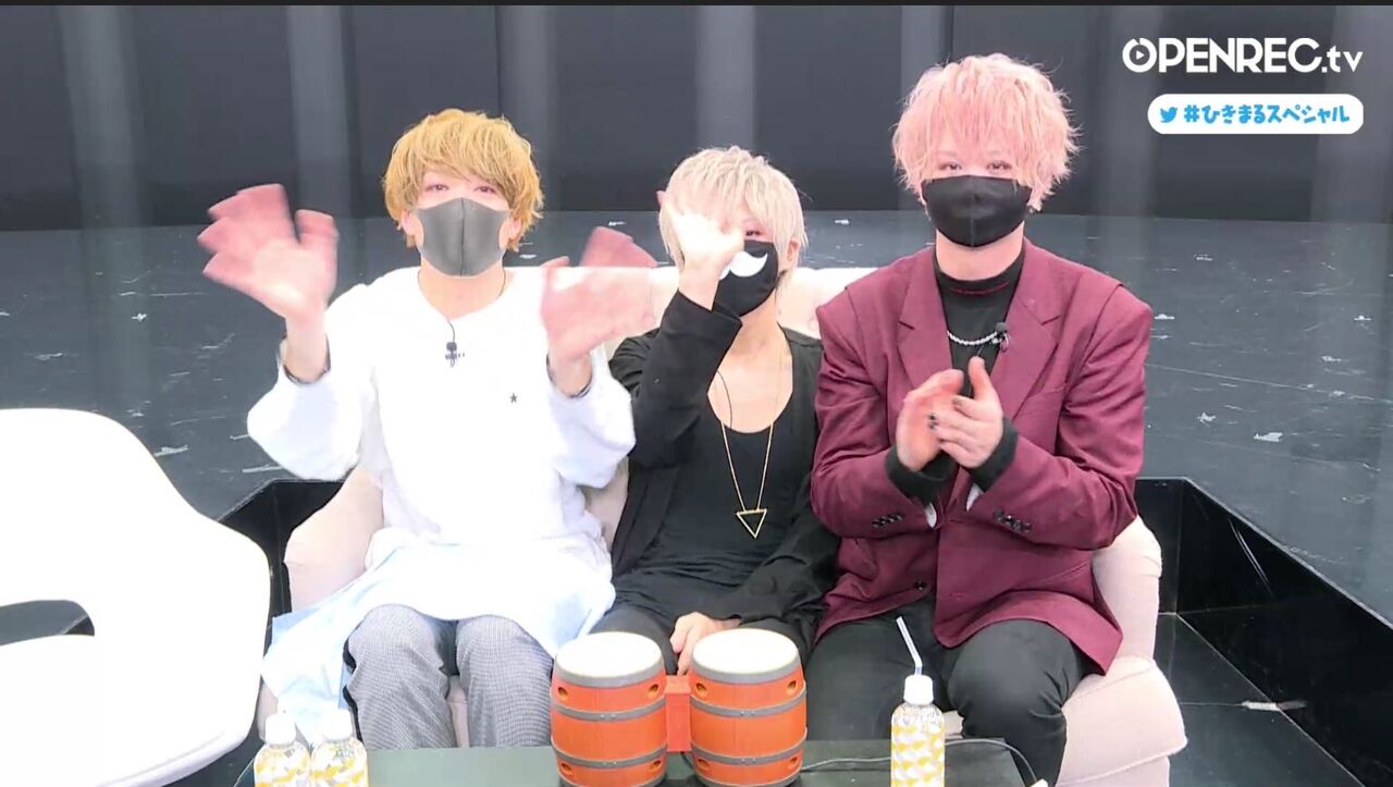 悲報 大人気歌い手グループ 俺たち全員顔晒し放送やりまーす 結果ｗｗｗ おとまと