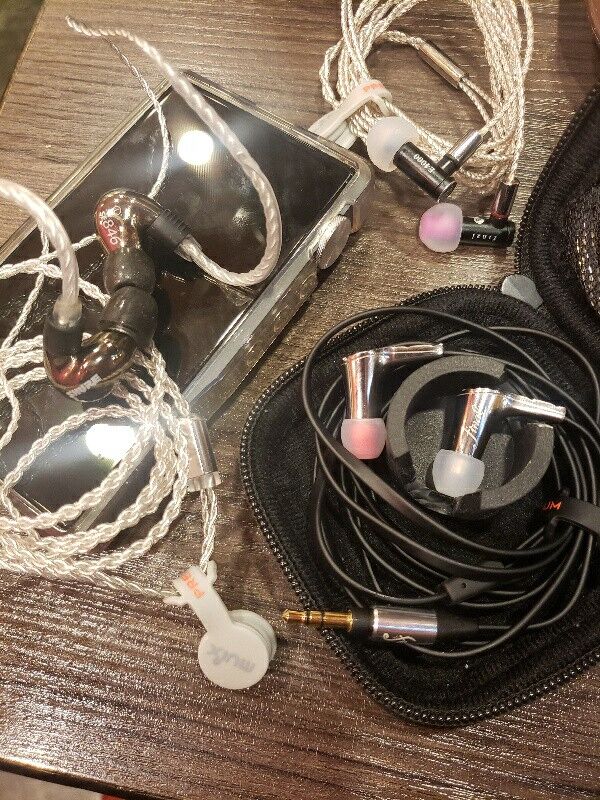 イヤホンって音源がスマホなら高いの買っても意味ないの おとまと