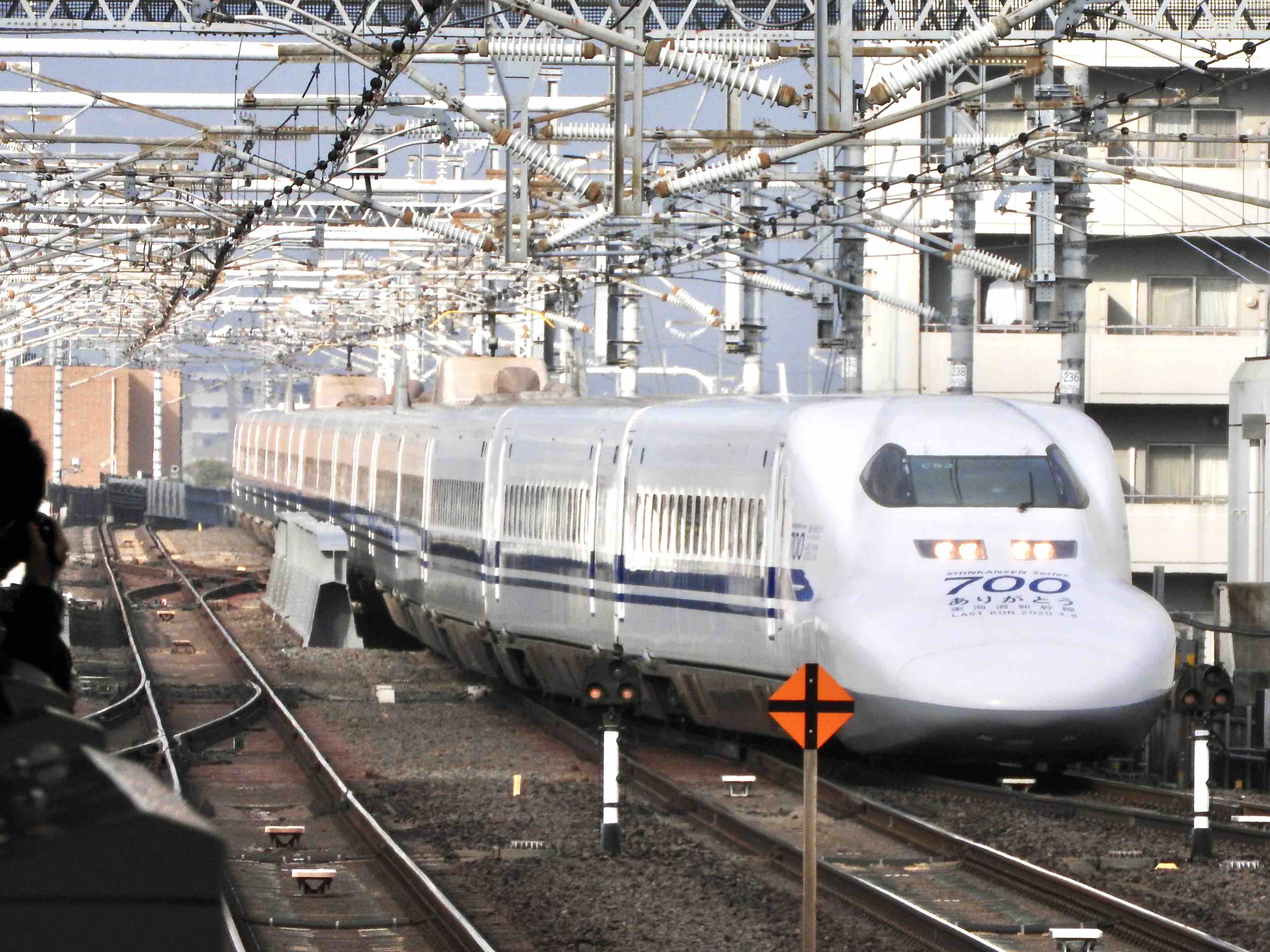 仕事の合間に 700系新幹線 団体貸切 おとんの脳みそ