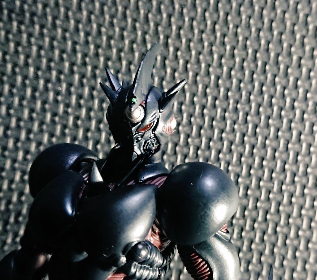 ガイバーシリーズまとめ 強殖装甲ガイバー』ガイバーIがコミックアートカラー