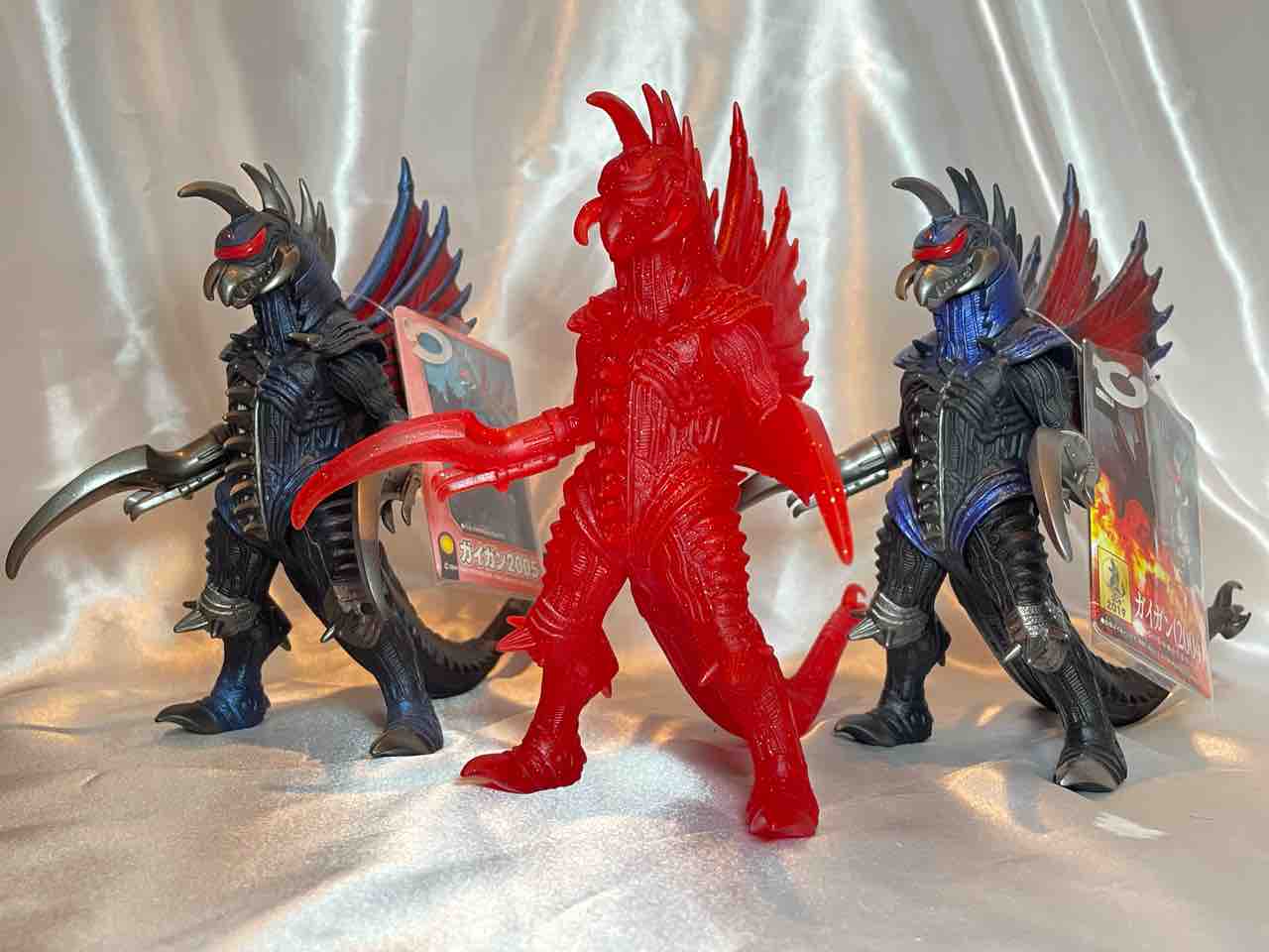 今週のガイガン 第46回<ムービーモンスターシリーズ クリアレッド