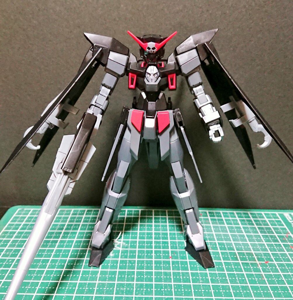 HGガンダムAGE-2 ダークハウンド 製作その3！！ : 大人少年の