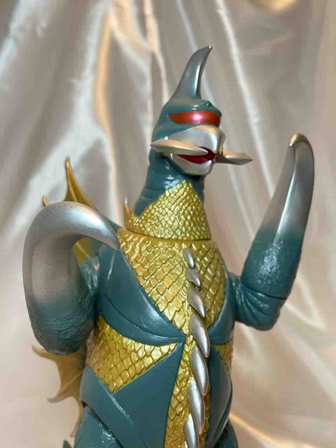 ガイガン 2代目 フィギュア クリアシルバーラメ・ブルー 未開封品 ギガブレイン ガイガン 2代目 フィギュア クリアシルバーラメ・ブルー 未開封