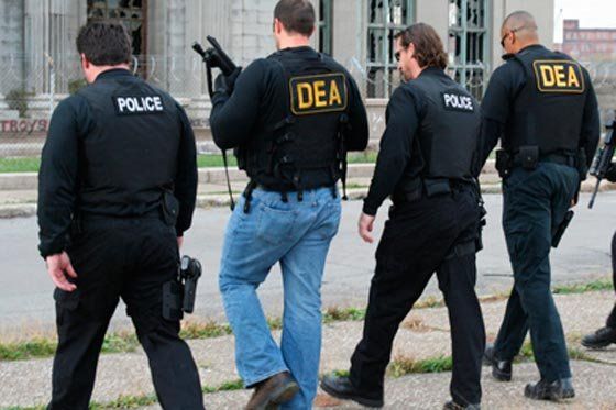 アメリカ合衆国麻薬取締局dea職員を殺害した犯人に5000万ペソの懸賞金 コロンビア ボゴタ市 音の谷ラテンアメリカニュース アメリカ合衆国麻薬取締局dea職員を殺害した犯人に5000万ペソの懸賞金 コロンビア ボゴタ市 音の谷ラテンアメリカニュース