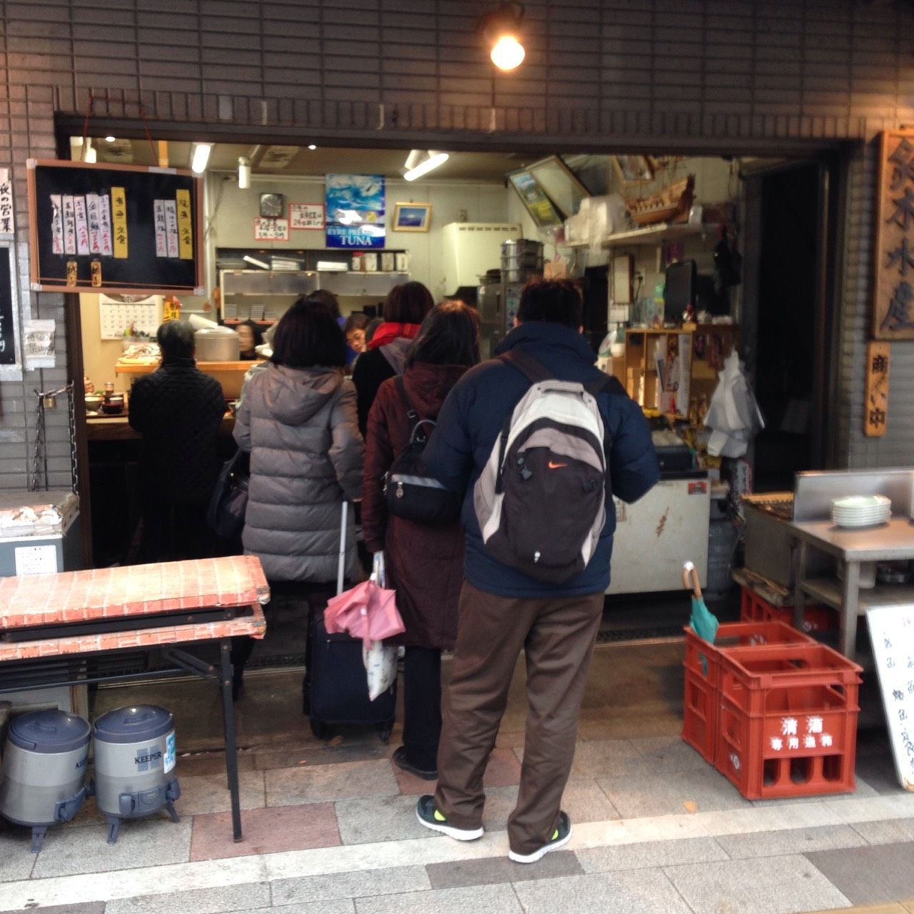 築地で贅沢な朝食を 鈴木水産のウニ定食に大満足 ブログ仮免許 築地で贅沢な朝食を 鈴木水産のウニ定食に大満足 ブログ仮免許