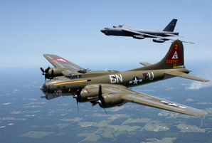 米軍爆撃機B52