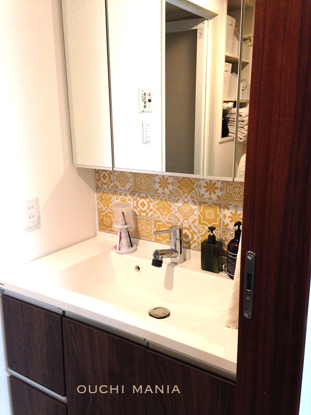 washroom72.jpg