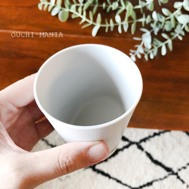 ダイソー 何この形 水垢がたまりにくい すごい発想のコップを発見 おうちマニア Powered By ライブドアブログ