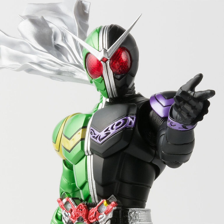 イオンスタイルオンラインで販売中 S H Figuarts 真骨彫製法 仮面ライダーw サイクロンジョーカー 風都探偵アニメ化記念 風都探偵 Bandai Spirits プレミアの王道