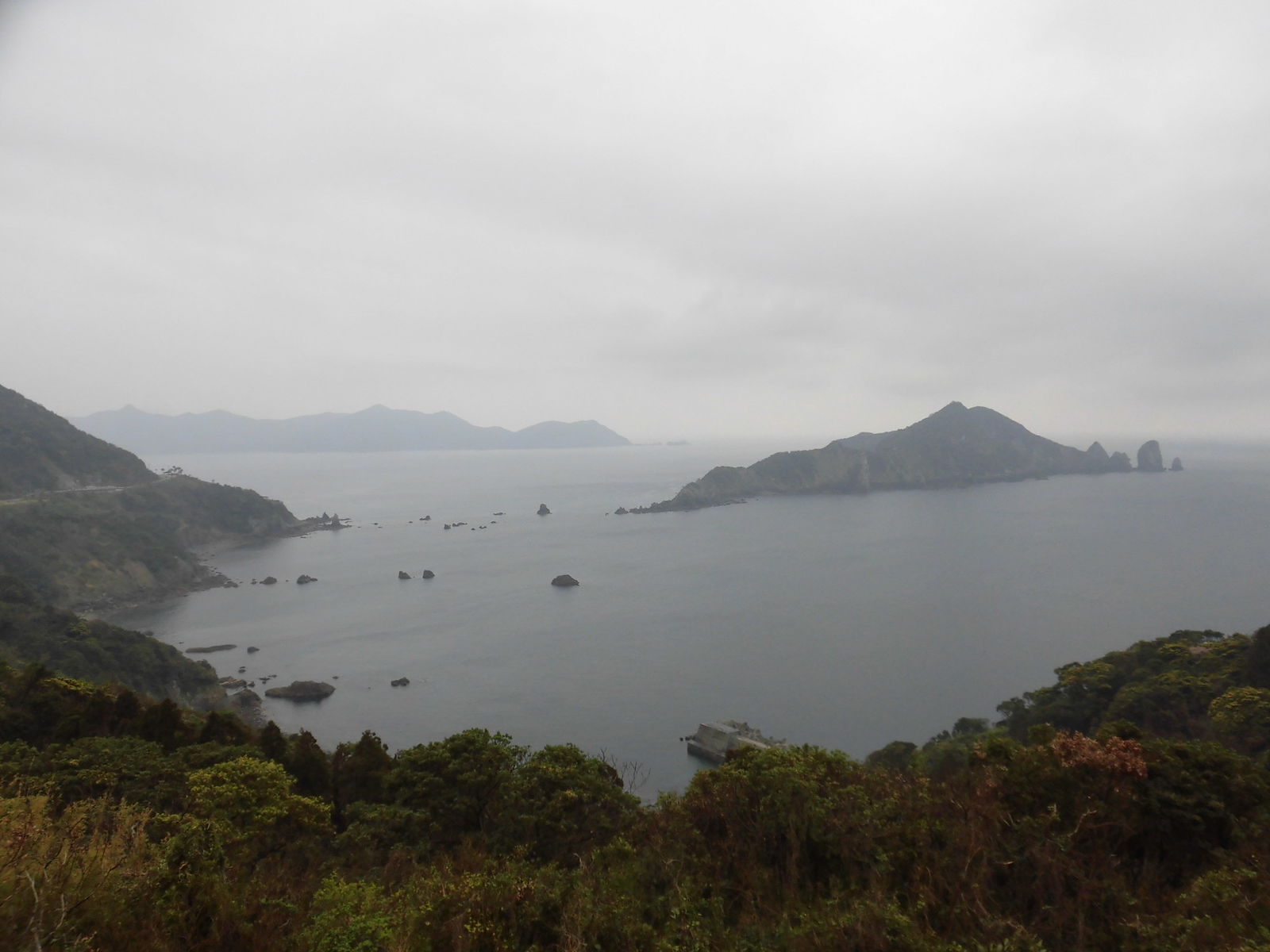 笠沙美術館から見る沖秋目島 大浦からの便り 笠沙美術館から見る沖秋目島 大浦からの便り