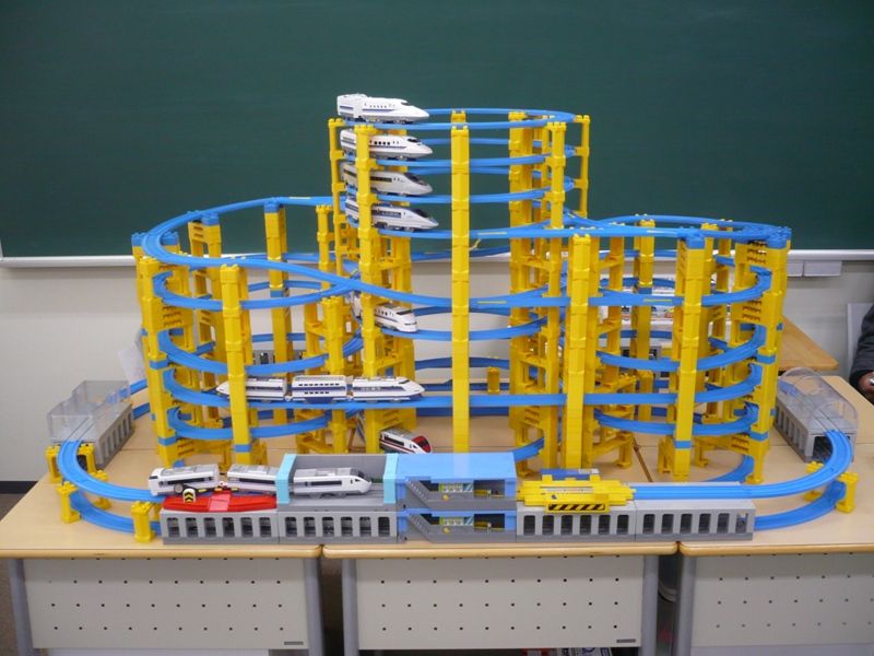 ［☆送料無料☆］プラレール凄くたくさんを！まとめて！ プラレール 大量 超お買い得 転車台から連結して 何処でも行ける変形