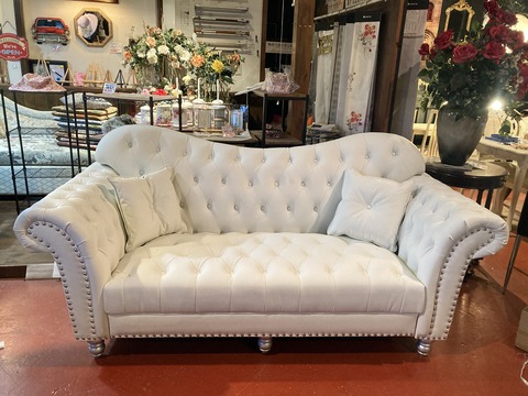 チェスターフィールドも大安売り : アウトレット輸入家具川島店