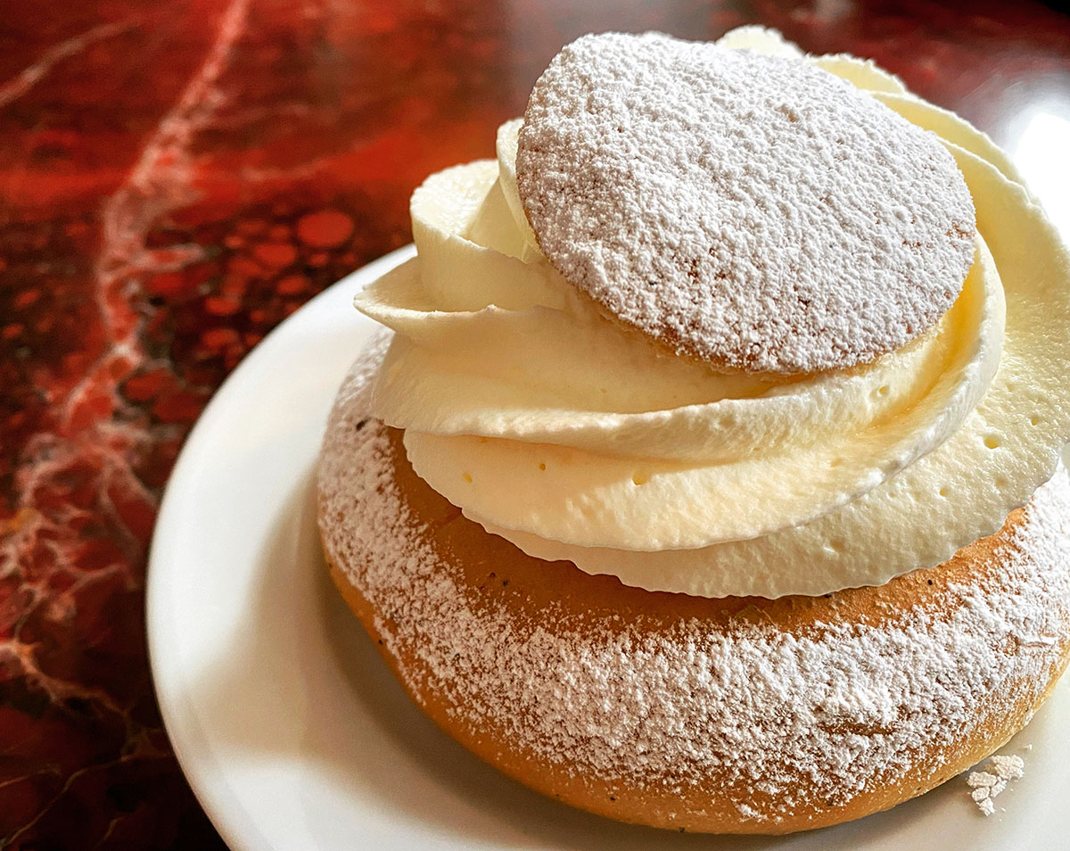 春を告げるスイーツ セムラとは What Is A Semla ジャパニーズな海外生活 Japanese Overseas Life