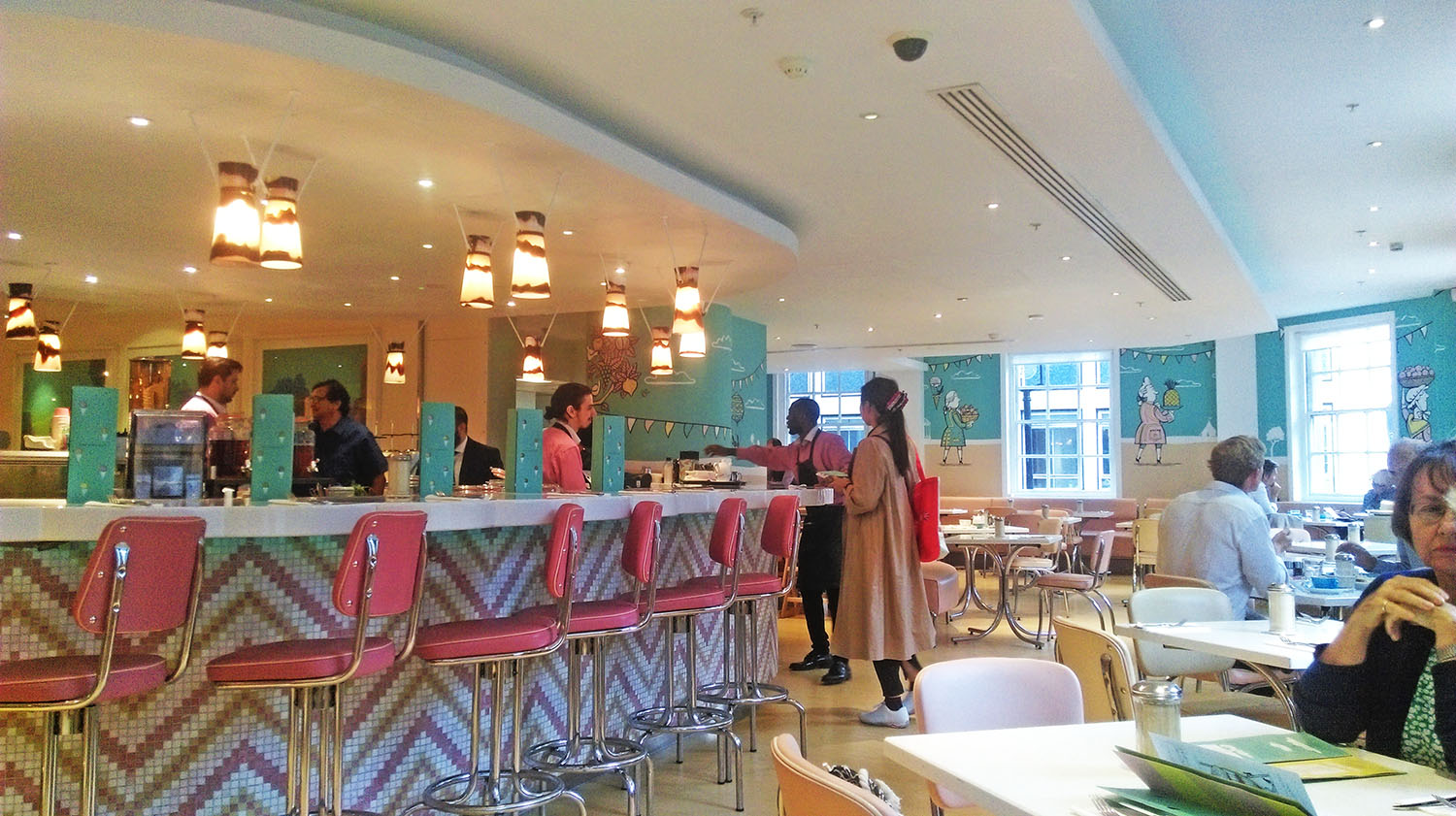 8 cup cafeteria フォートナム&メイソン 口コミ一覧 : フォートナム