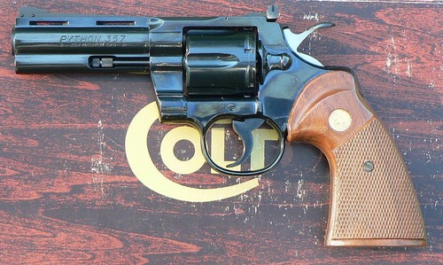 800px-Colt_Python