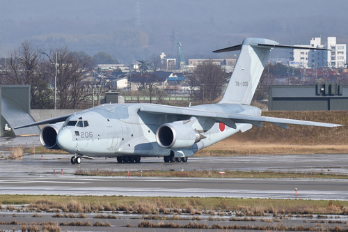 Kawasaki_C-2_‘78-1206_206’_(33981020348)