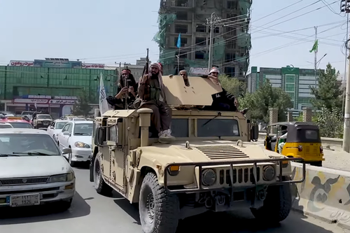 Taliban_Humvee_in_Kabul,_August_2021_(cropped)