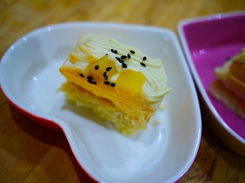 $尾山泰永の漫画生活-ワンちゃんケーキ