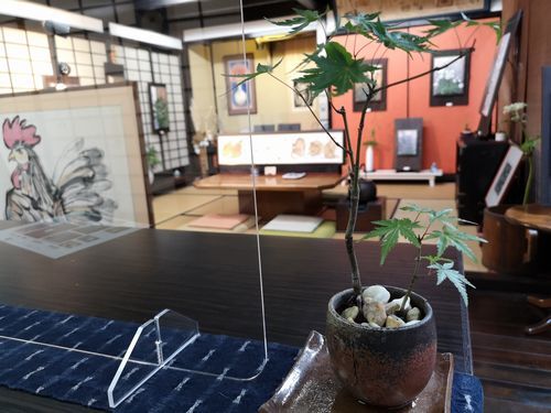 今回の作品は花です