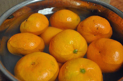浸け液に食材を入れます