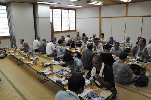 �������������뿩�򿩤٤ޤ���