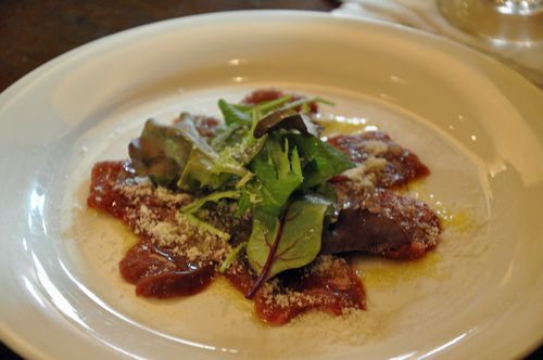 北海道の野生のカモシカの肉だそうです