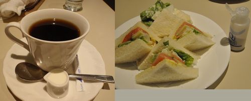 23日の夜のコーヒータイムの時に食べた野菜サンド