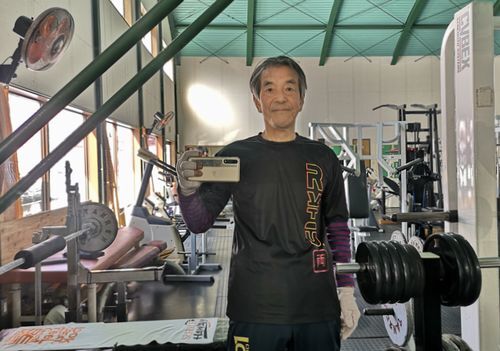 ���ٵ󤲤뤳�Ȥ���ɸ�˥�������