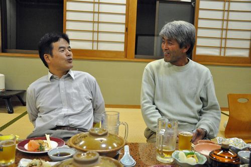 堅木屋さんにお世話になることになりました