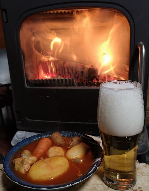 �ť��ȡ��֤����ǥӡ������ߤʤ��鿩�٤���ڥ��塼����