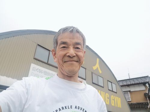 �ƣ��������ܤǥ٥���ץ쥹�����Ǥ���