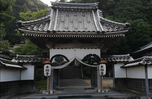 ��ǯ������ܴ���Ǥ�