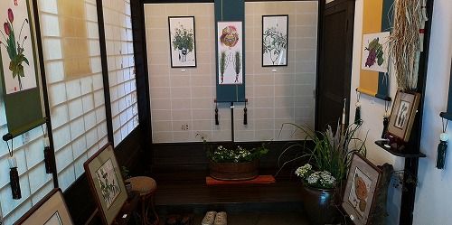 ¸¼´Ø¤«¤éÃæ¤Ë¤òƧ¤ßÆþ¤ì¤ë¤È