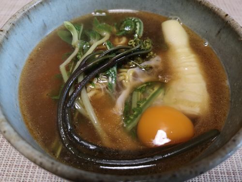 �顼���ζ�ˤ��ƿ��٤ޤ���