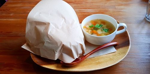 ��ʸ�����ΤϾȤ�Ƥ�������Υޥե��󥵥��