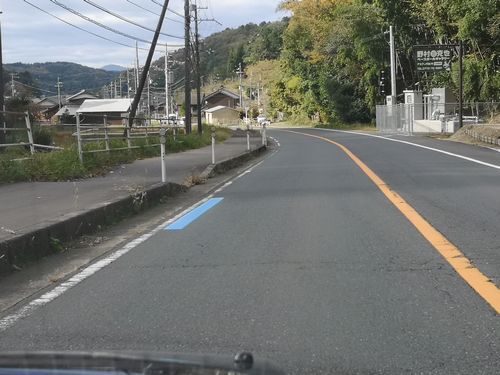 �ĤΥ饤�󤬽и�