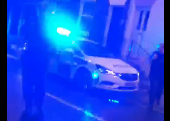 警察