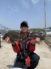 887EE760-F04E-4A5E-A389-68E57ECBD81E