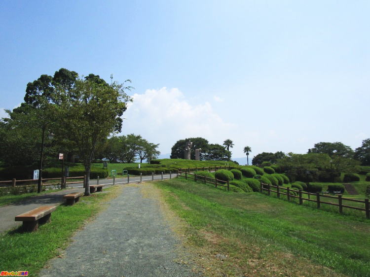 熊本県 一本松公園 石のかざぐるま 好きっちゃ 温泉 熊本県 一本松公園 石のかざぐるま 好きっちゃ 温泉
