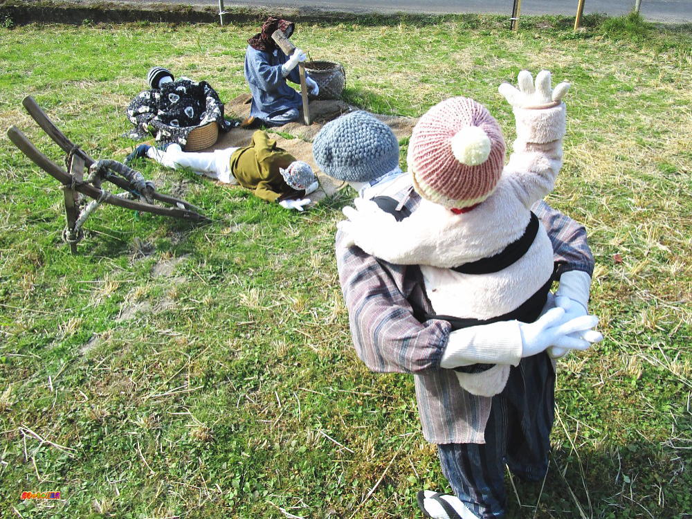 大分県 やまくにかかしワールド21 会場 好きっちゃ 温泉