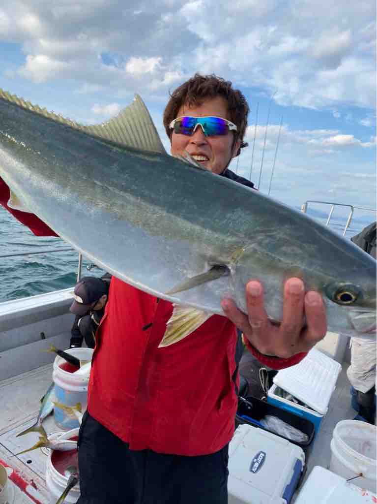 11/30 爆釣！青物 三島遊漁 : OZ-FishingClub 釣りブログ