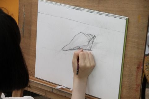 稜線の形のデコボコで 6 28の鉛筆デッサン 基礎コース 絵画教室 ｏｚ