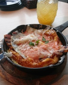 朝食