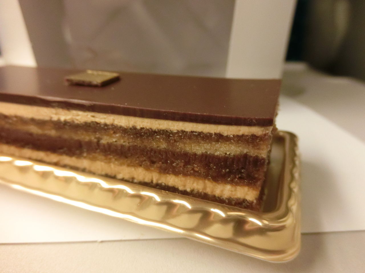 ケーキ オペラ ダロワイヨ 東京 メロン味ってメロンの味じゃない