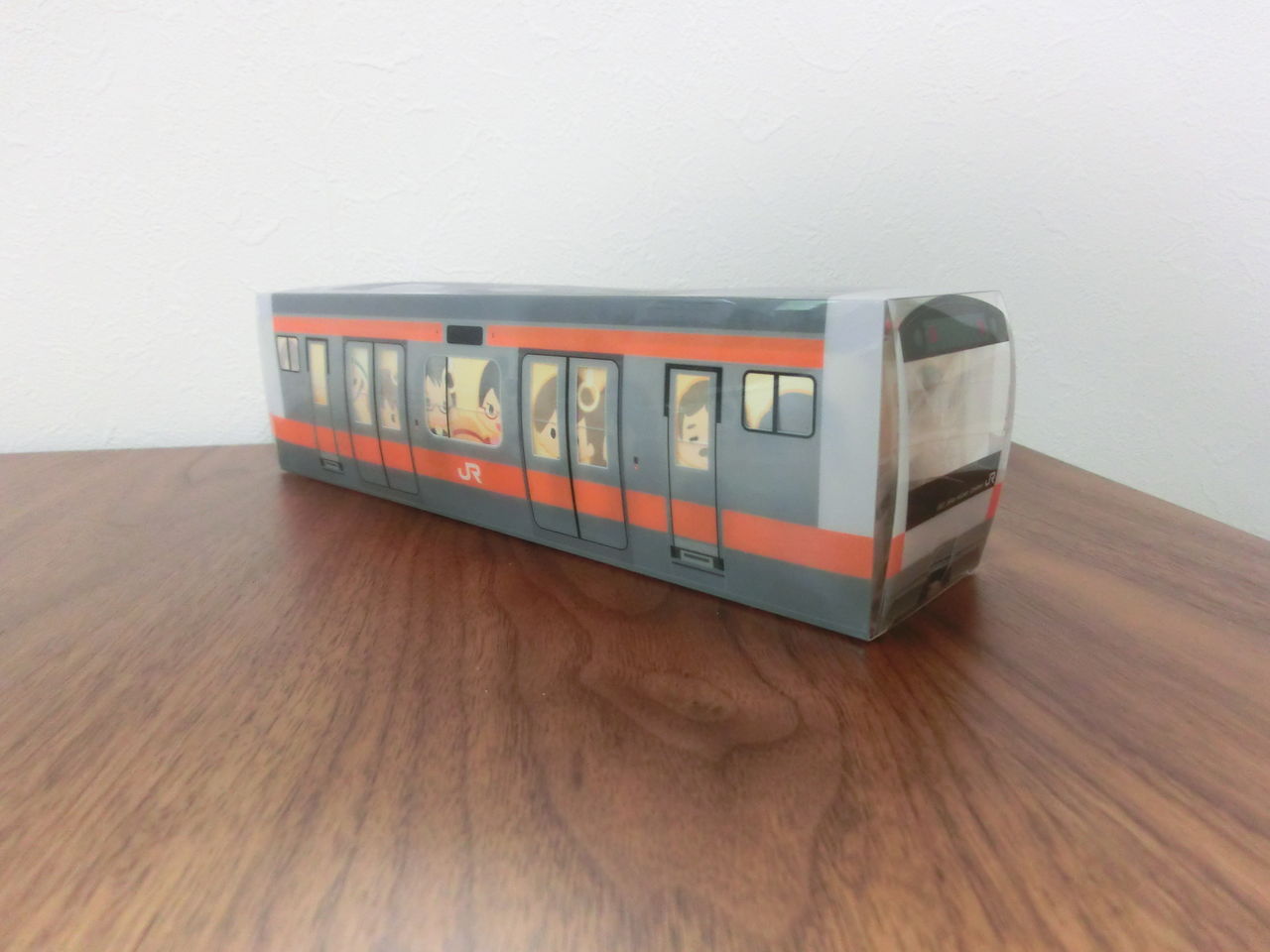 おみやげ 電車パウンドケーキ 東京 メロン味ってメロンの味じゃない おみやげ 電車パウンドケーキ 東京 メロン味ってメロンの味じゃない