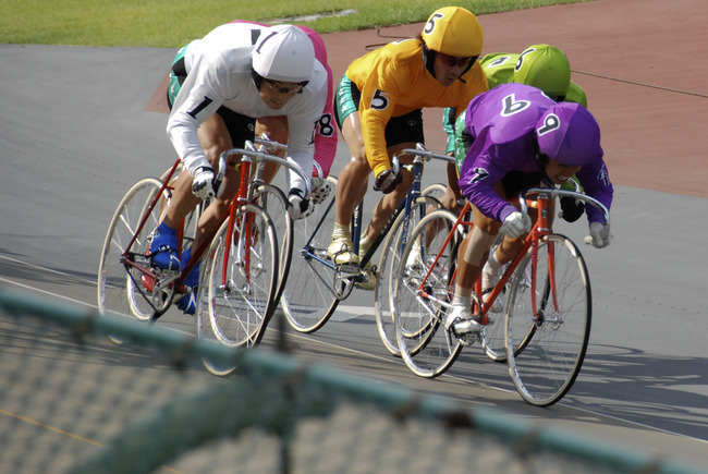 Omiya_keirin_finish_3