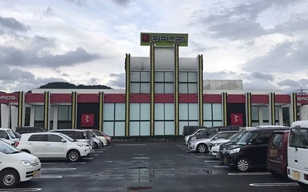 熊本地震の影響で休業中の「ブロス宇城小川店」が長期休業を発表