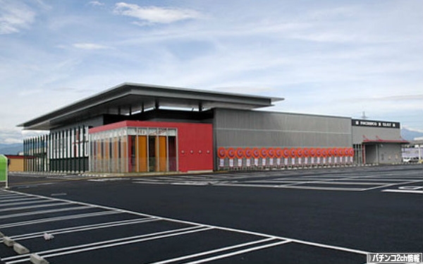 パチンコホールが大型化の傾向